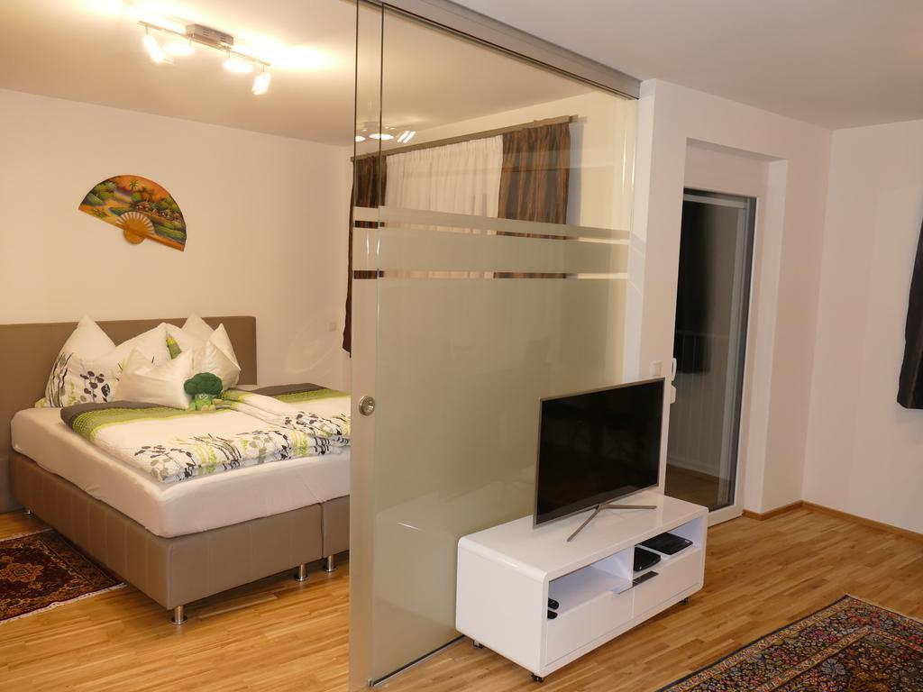 Chads City Apartment Mit Tiefgarage Free Parking 그라츠 외부 사진
