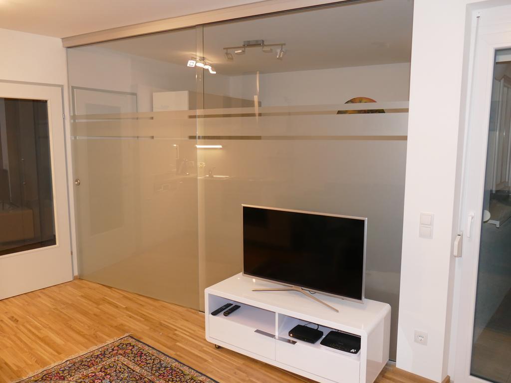 Chads City Apartment Mit Tiefgarage Free Parking 그라츠 외부 사진